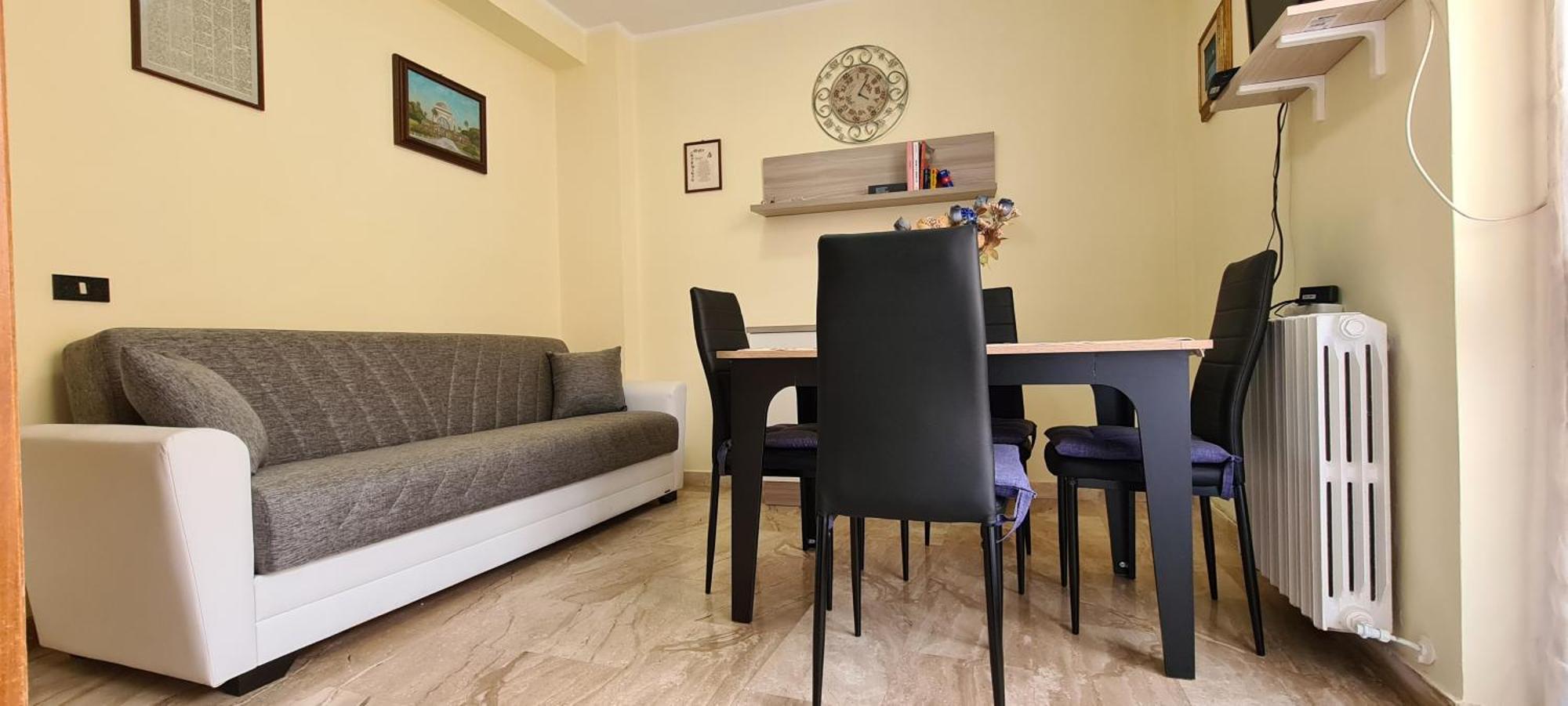 Em Holiday Apartment Quartu Sant'Elena Ngoại thất bức ảnh