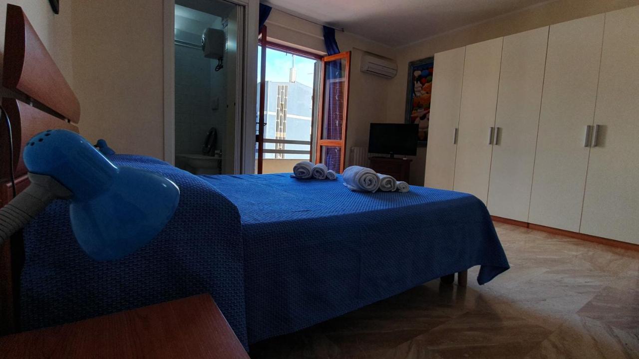 Em Holiday Apartment Quartu Sant'Elena Ngoại thất bức ảnh
